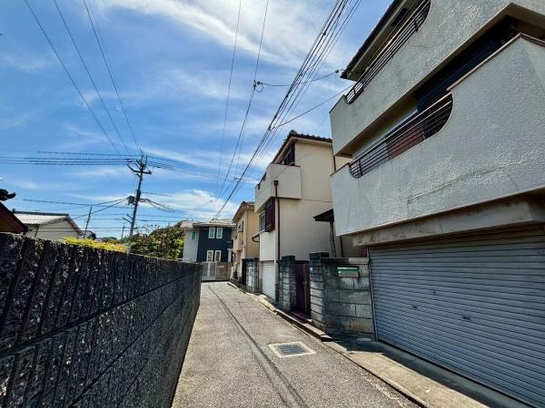 藤井寺市野中2丁目　中古戸建 現地写真（前面道路含む現地写真）