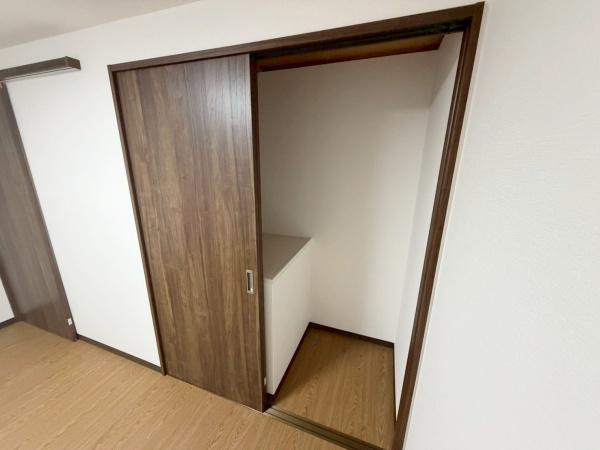 大阪府大阪市東住吉区西今川３丁目 内観写真（リビング以外の居室）