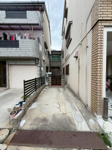 大阪府大阪市東住吉区西今川３丁目 現地写真（玄関）