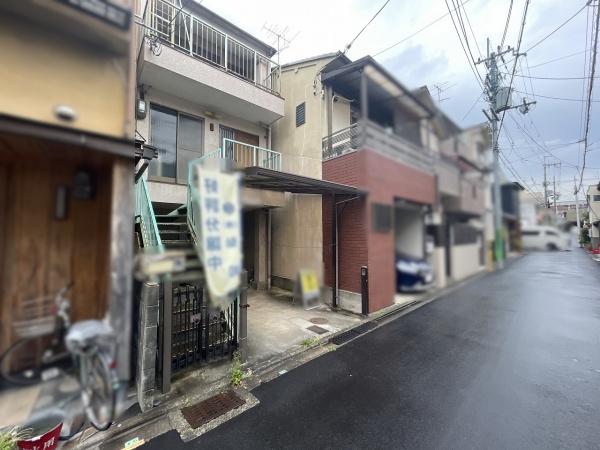 京都市中京区西ノ京大炊御門町　中古戸建 現地写真（前面道路含む現地写真）
