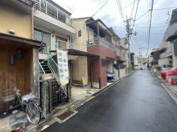 京都市中京区西ノ京大炊御門町　中古戸建 現地写真（前面道路含む現地写真）