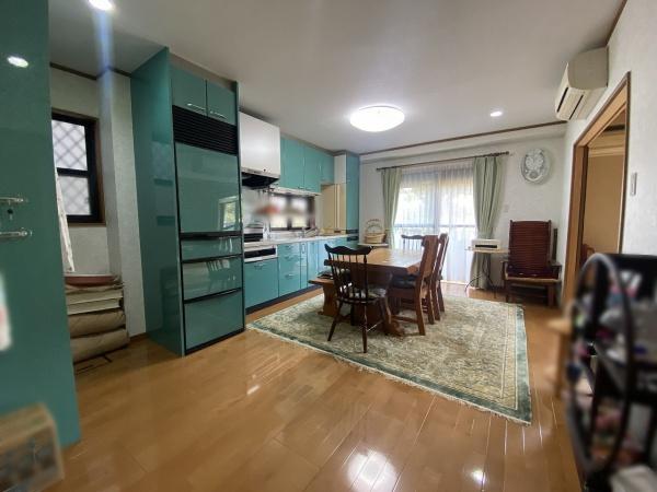 堺市中区深井北町　中古戸建 内観写真（リビング）