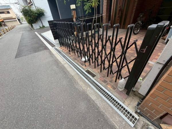 大阪市西成区千本南2丁目　中古戸建 現地写真（前面道路含む現地写真）