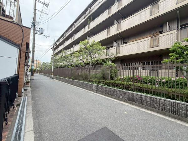 大阪市西成区千本南2丁目　中古戸建 現地写真（前面道路含む現地写真）
