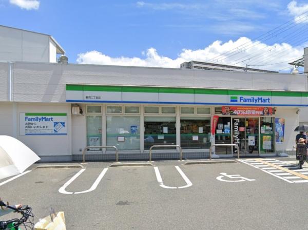 プレステ15番館鶴見緑地 コンビニ