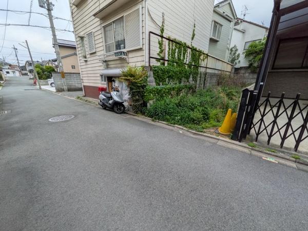 京都市北区等持院西町　建築条件無売土地 現地写真（前面道路含む現地写真）