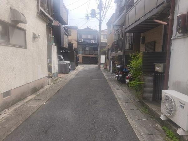 京都市右京区太秦馬塚町　古家付売土地 現地写真（前面道路含む現地写真）