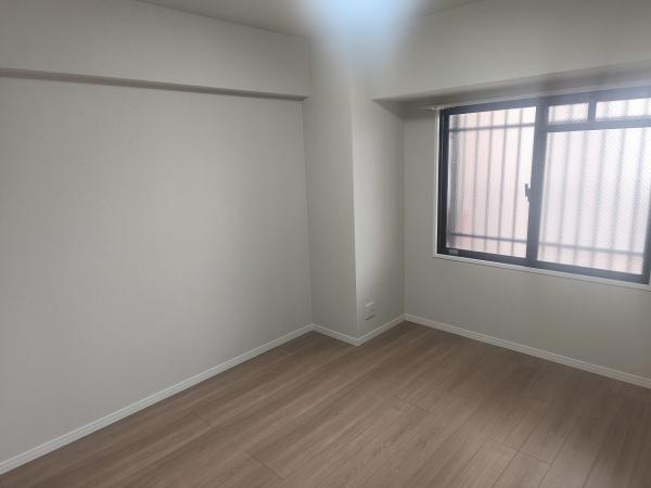 サンシティ西京極1番館 内観写真（リビング以外の居室）