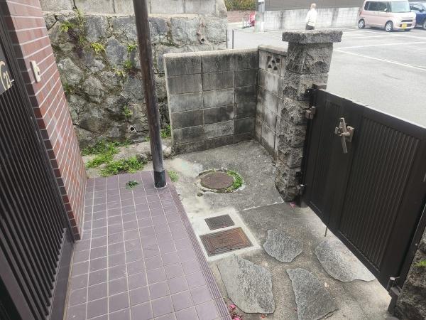 京都市左京区岡崎真如堂前町　中古戸建 現地写真（玄関）