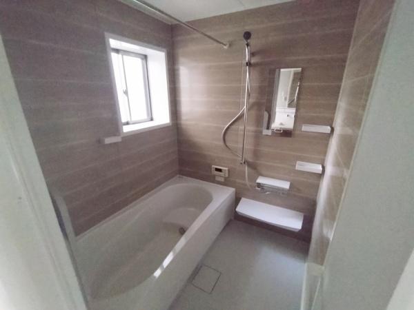 大阪市大正区南恩加島3丁目　中古戸建 内観写真（浴室）