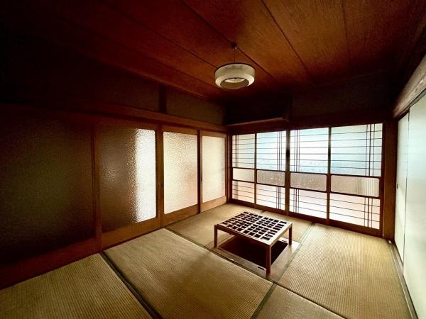 和泉市上町　中古戸建 内観写真（リビング以外の居室）