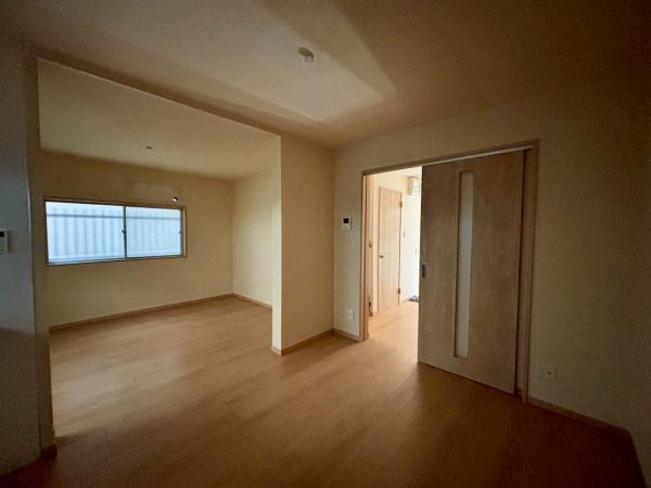 松原市三宅中3丁目　中古戸建 内観写真（リビング）