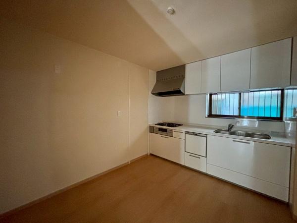 松原市三宅中3丁目　中古戸建 内観写真（リビング）
