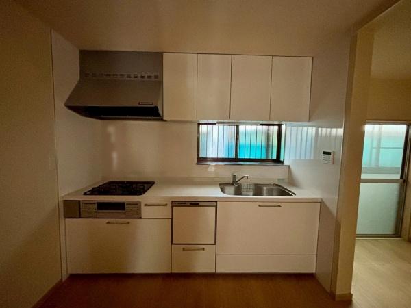 松原市三宅中3丁目　中古戸建 内観写真（キッチン）