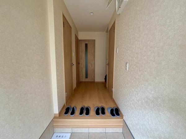 松原市三宅中3丁目　中古戸建 現地写真（玄関）