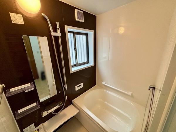 高石市千代田3丁目　中古戸建 内観写真（浴室）