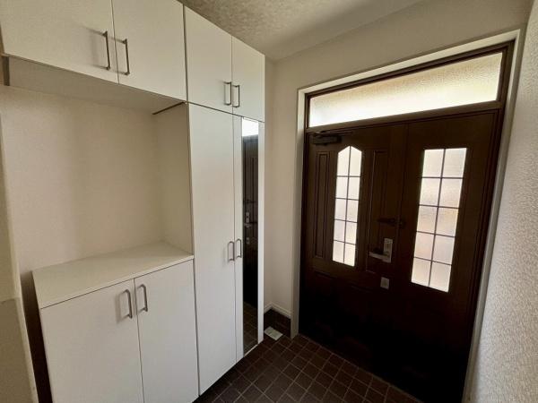 高石市千代田3丁目　中古戸建 現地写真（玄関）