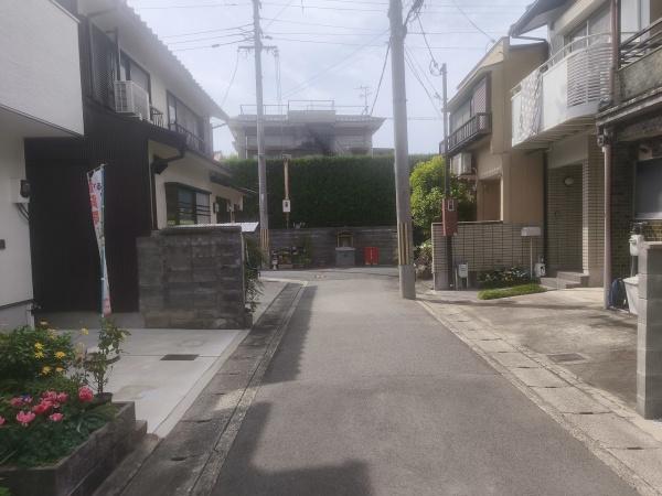 京都市右京区梅津中村町　中古戸建 現地写真（前面道路含む現地写真）