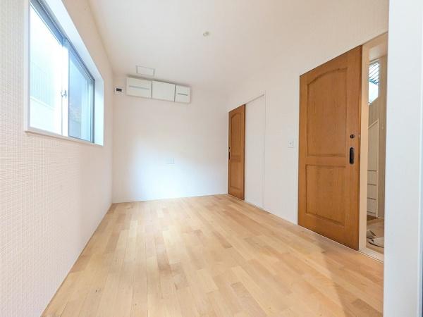 京都市中京区猪熊通蛸薬師下る下瓦町　中古戸建 内観写真（リビング以外の居室）