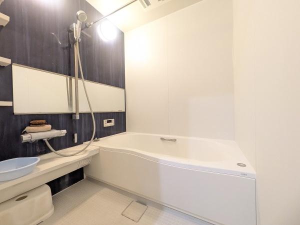 京都市中京区猪熊通蛸薬師下る下瓦町　中古戸建 内観写真（浴室）