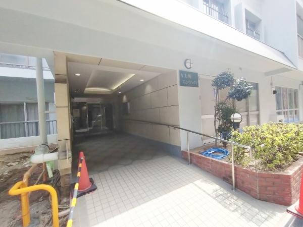 与力町スカイハイツ 共用部写真（エントランス）