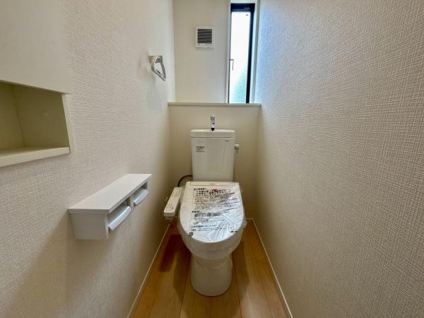 松原市上田8丁目3号棟　新築戸建 内観写真（トイレ）