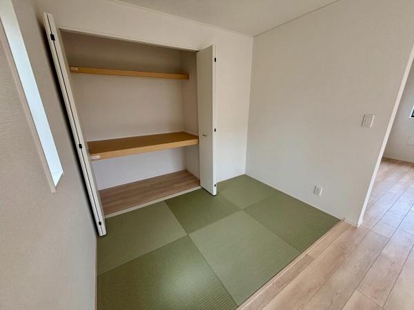 松原市上田8丁目3号棟　新築戸建 内観写真（収納）