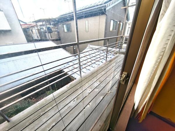 京都市北区鷹峯黒門町　中古戸建 現地写真（バルコニー）