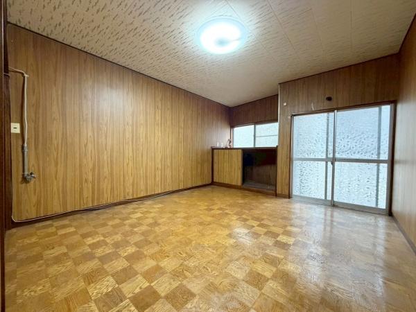 大阪市住吉区東粉浜3丁目　中古戸建 内観写真（リビング以外の居室）