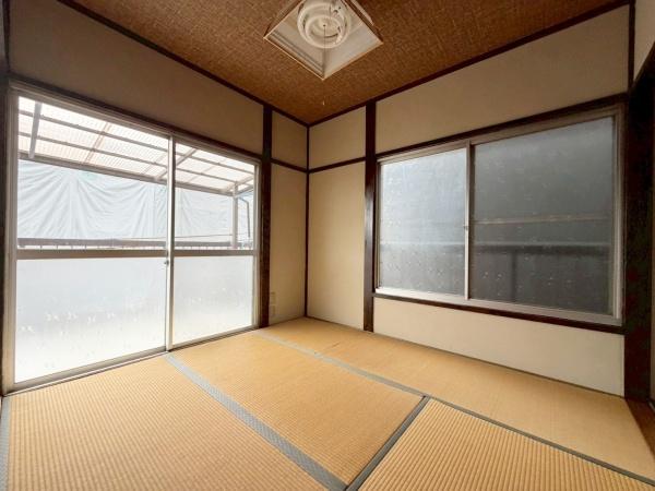 大阪市住吉区東粉浜3丁目　中古戸建 内観写真（リビング以外の居室）