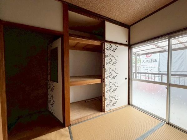 大阪市住吉区東粉浜3丁目　中古戸建 内観写真（リビング以外の居室）