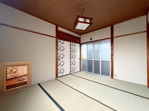 大阪市住吉区東粉浜3丁目　中古戸建 内観写真（リビング以外の居室）