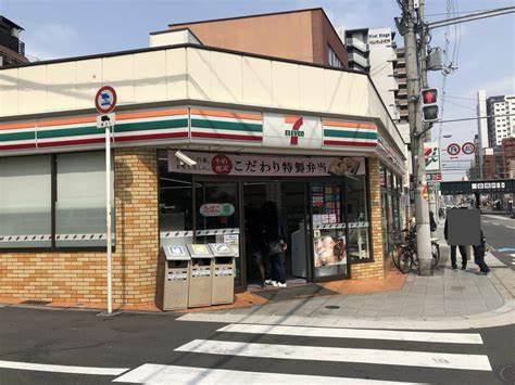 リバーガーデンタワー上町台筆ケ崎 コンビニ
