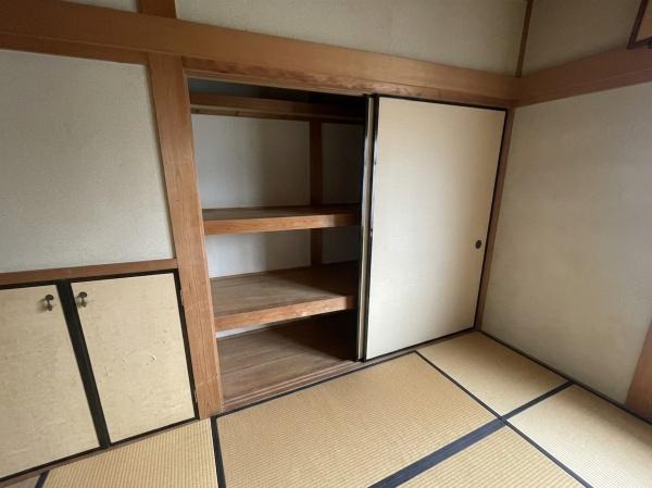 大阪市福島区海老江1丁目　中古戸建 内観写真（収納）