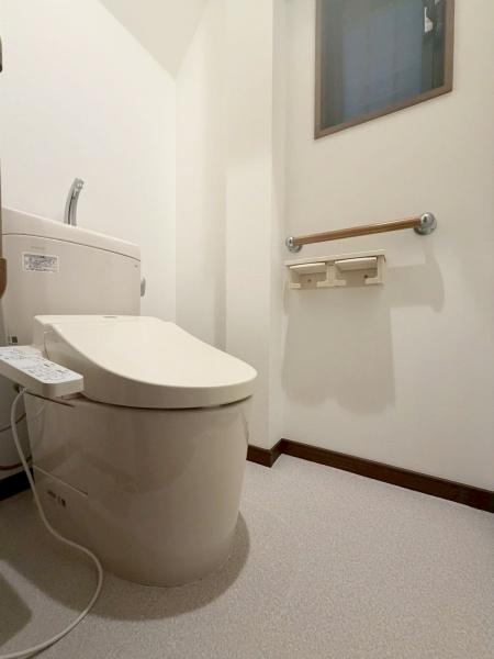大阪府大阪市東住吉区湯里４丁目 内観写真（トイレ）