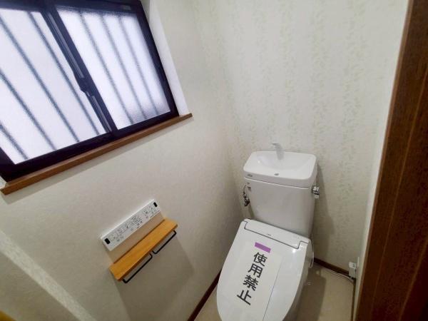 大阪市住之江区泉1丁目　中古戸建 内観写真（トイレ）