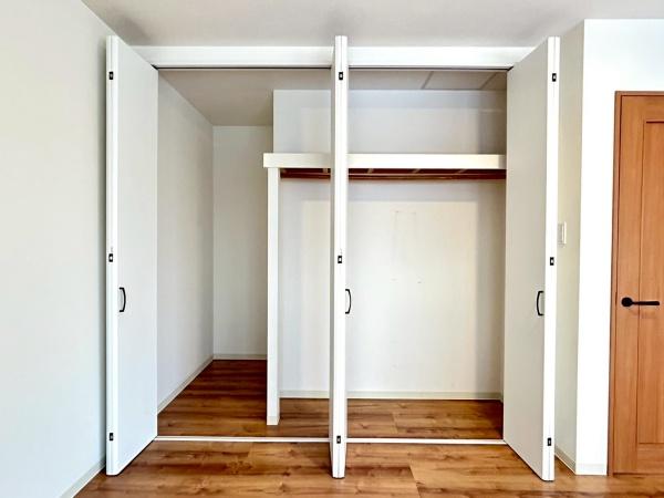 大阪市西成区松3丁目　中古戸建 内観写真（収納）