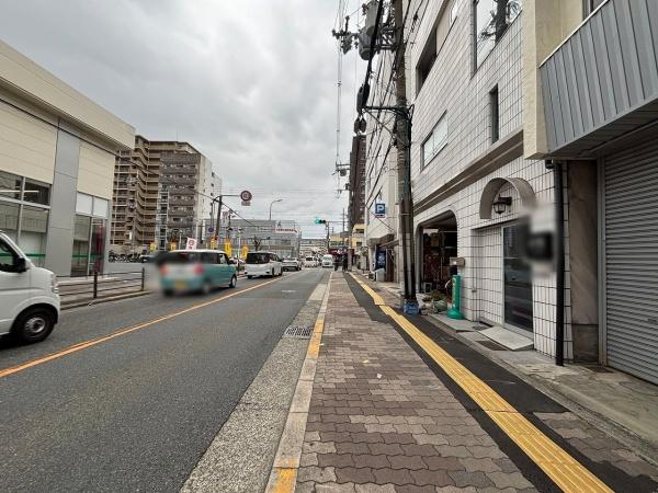 大阪市平野区喜連西4丁目　店舗付中古戸建 現地写真（前面道路含む現地写真）