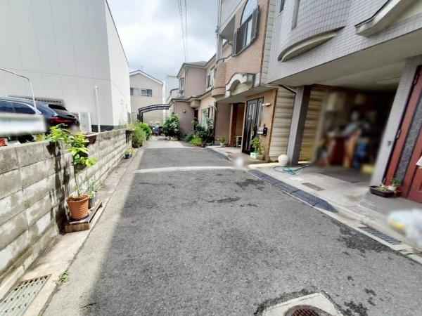 大阪市平野区長吉長原4丁目　中古戸建 現地写真（前面道路含む現地写真）
