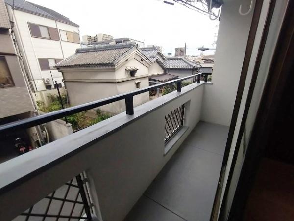 大阪市西淀川区御幣島4丁目　中古戸建 現地写真（バルコニー）