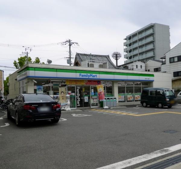 エステムコート阿波座レジデンス コンビニ