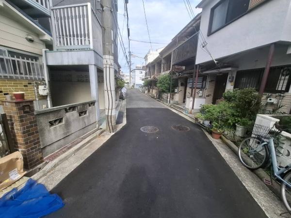 堺市北区大豆塚町2丁　中古戸建 現地写真（前面道路含む現地写真）