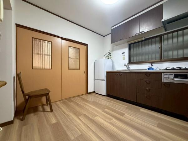 大阪市生野区中川西1丁目　中古戸建 内観写真（リビング）