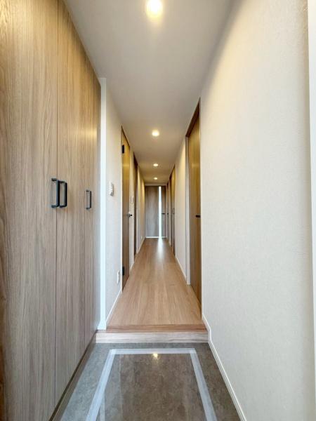 ルイシャトレあびこ 現地写真（玄関）