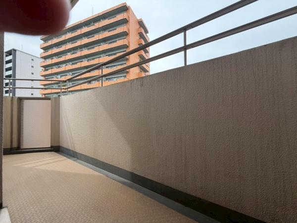 ルイシャトレあびこ 現地写真（バルコニー）
