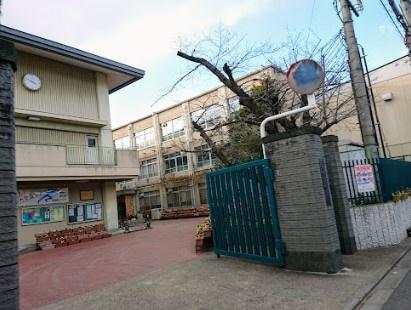 春栄ハイツ 中学校