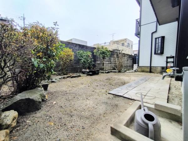 京都市左京区北白川山田町　戸建　1棟アパート 現地写真（庭）