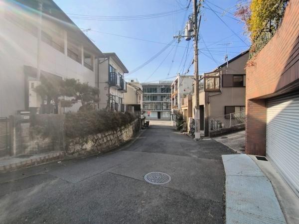 京都市左京区北白川山田町　戸建　1棟アパート 現地写真（前面道路含む現地写真）