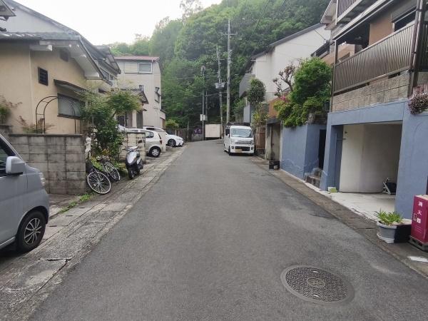 京都市山科区上花山桜谷　中古戸建 現地写真（前面道路含む現地写真）