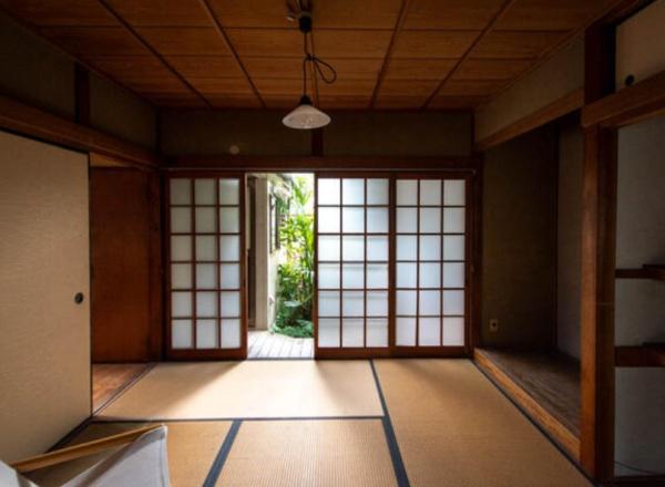 京都市左京区聖護院東町　中古戸建 内観写真（リビング以外の居室）
